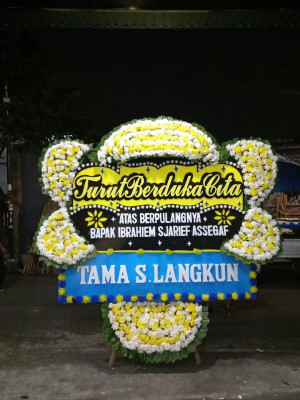 Papan Bunga Duka di Rawalaut